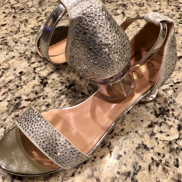 Women’s Silver Rhinestone Formal Low Heels Open Toe Party Dress/Wedding Shoes - Picture 8 of 8